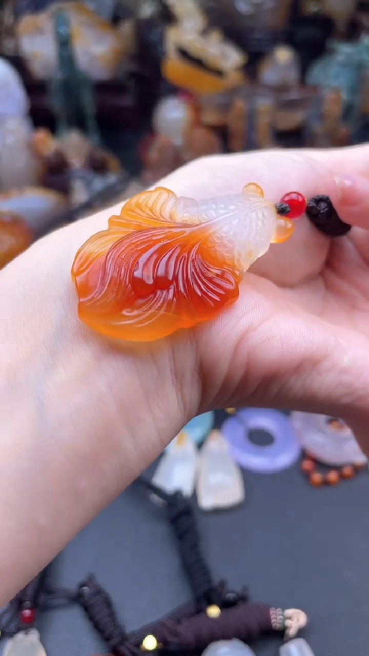 【闪购商品】玛瑙/玉髓未镶嵌颈饰QQ