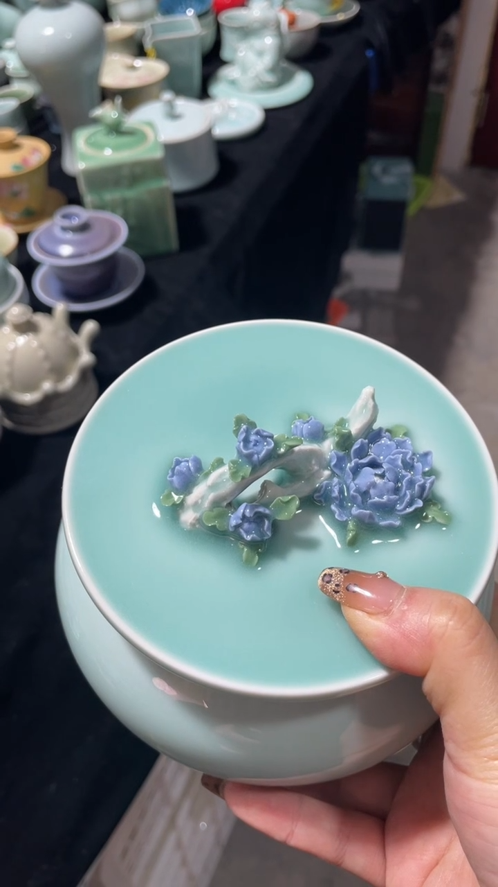 【闪购商品】特价福利 微瑕 慧仙青瓷