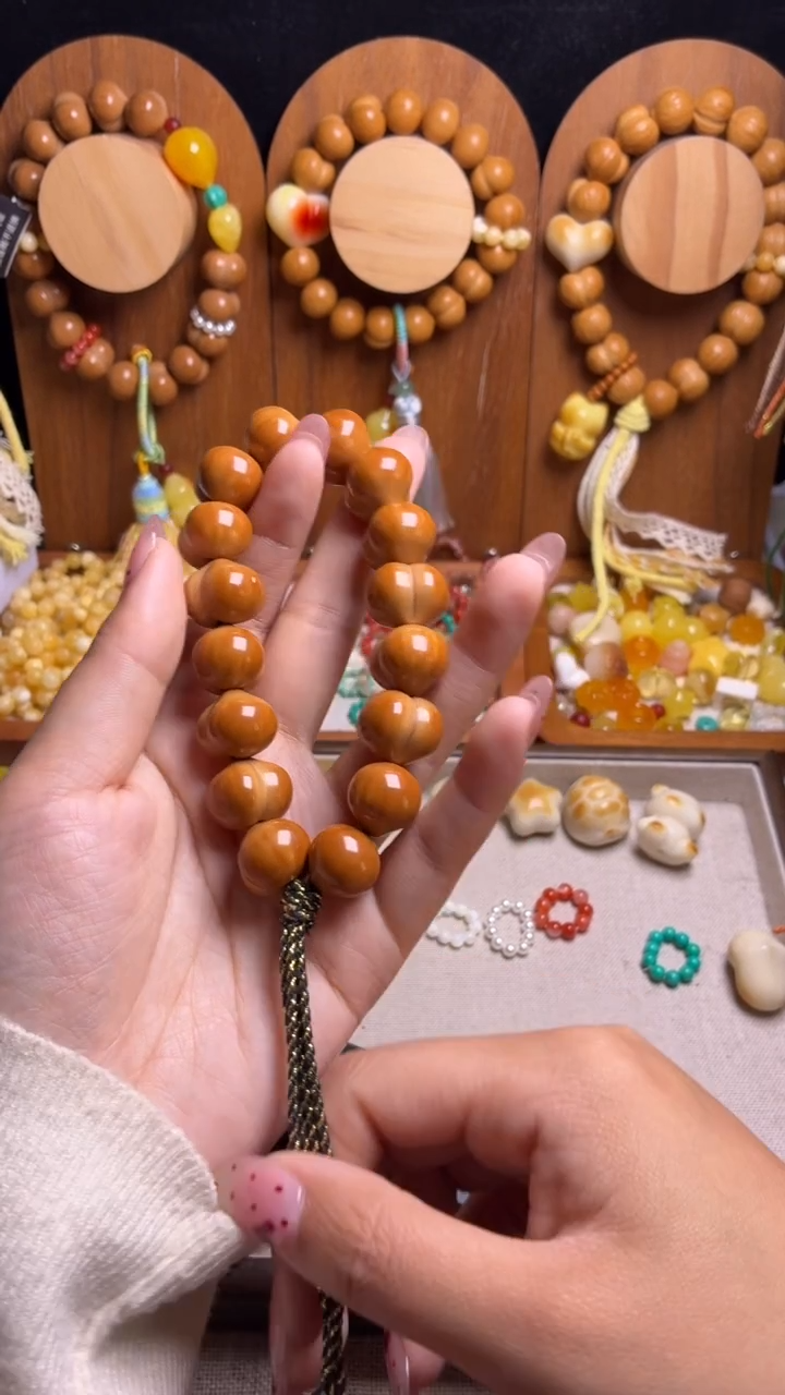 手串猴头核桃杭****饰差价