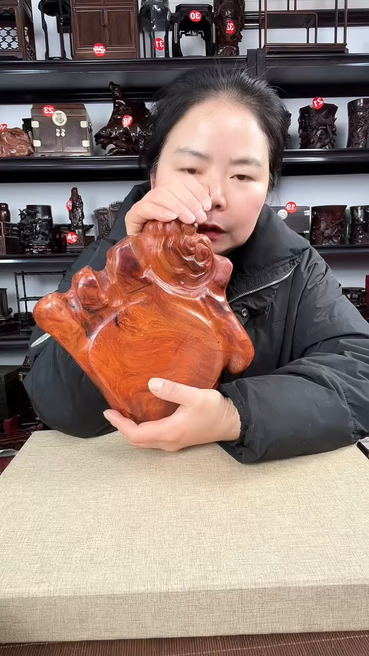 【闪购商品】木787瑕疵老李红木工艺品