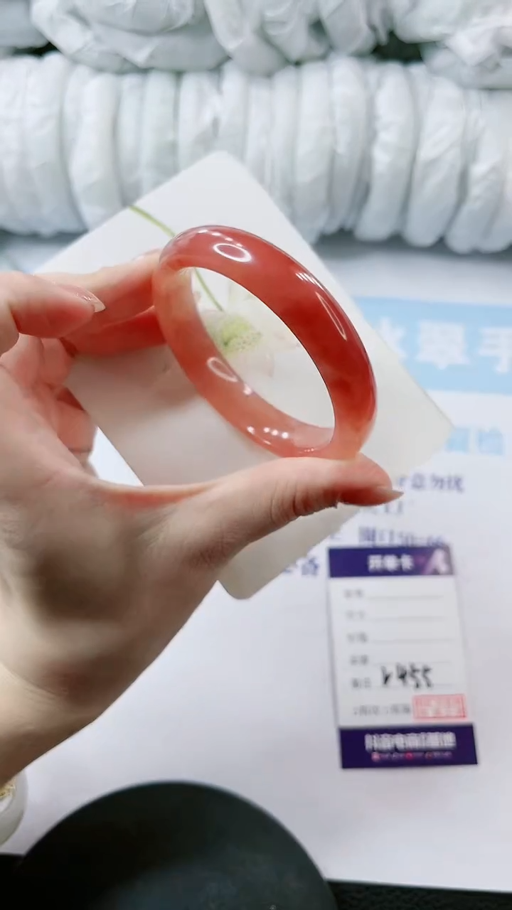 【闪购商品】石英质玉手镯未镶嵌多样性发货V455