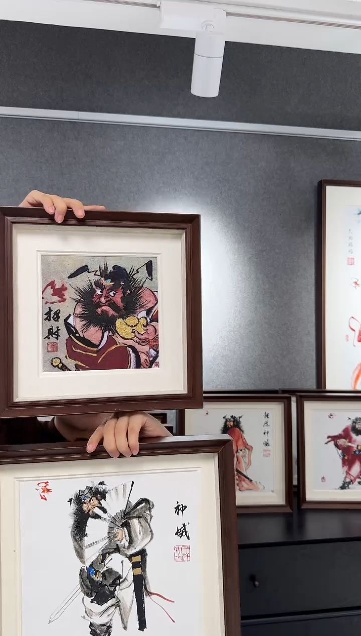 国画圳*两幅小摆台尺寸37 尺寸30