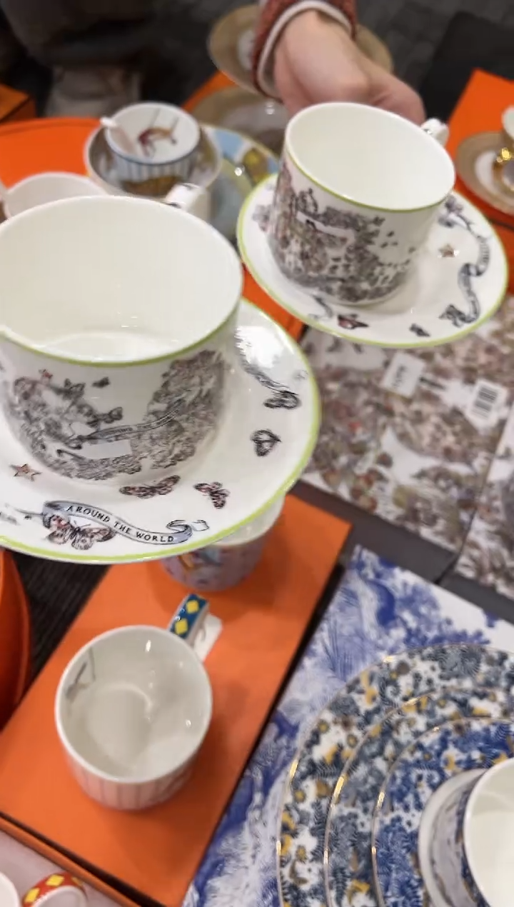 【闪购商品】杯H544--------------