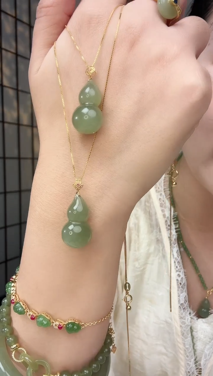 和田玉18K金镶嵌吊坠(赠链)福禄双至  多样性发一件