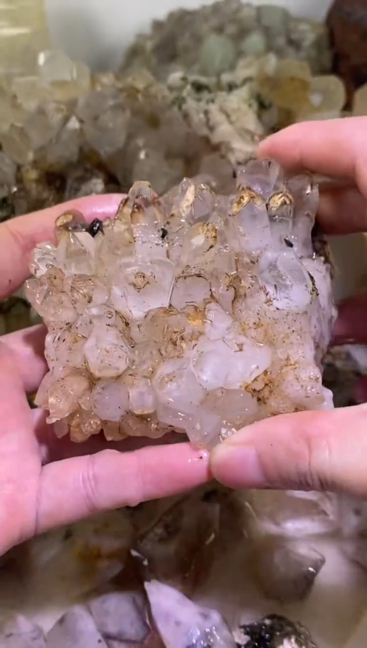 未镶嵌珠宝半成品水晶63号316g四川美姑超七花园水晶