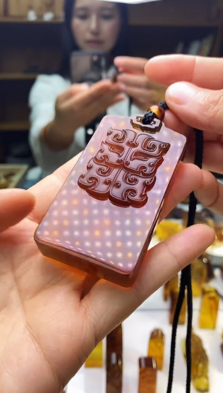 琥珀颈饰未镶嵌巅SN71-114（大小通吃）