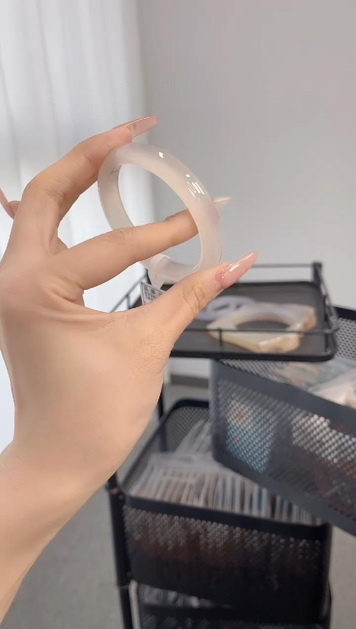 【闪购商品】玛瑙/玉髓手镯未镶嵌56-57圈