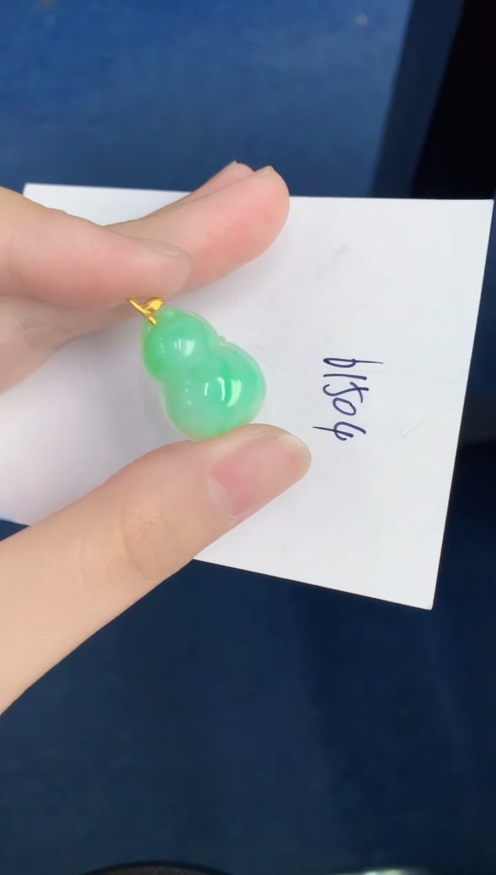 【闪购商品】翡翠颈饰18K金镶嵌000000000