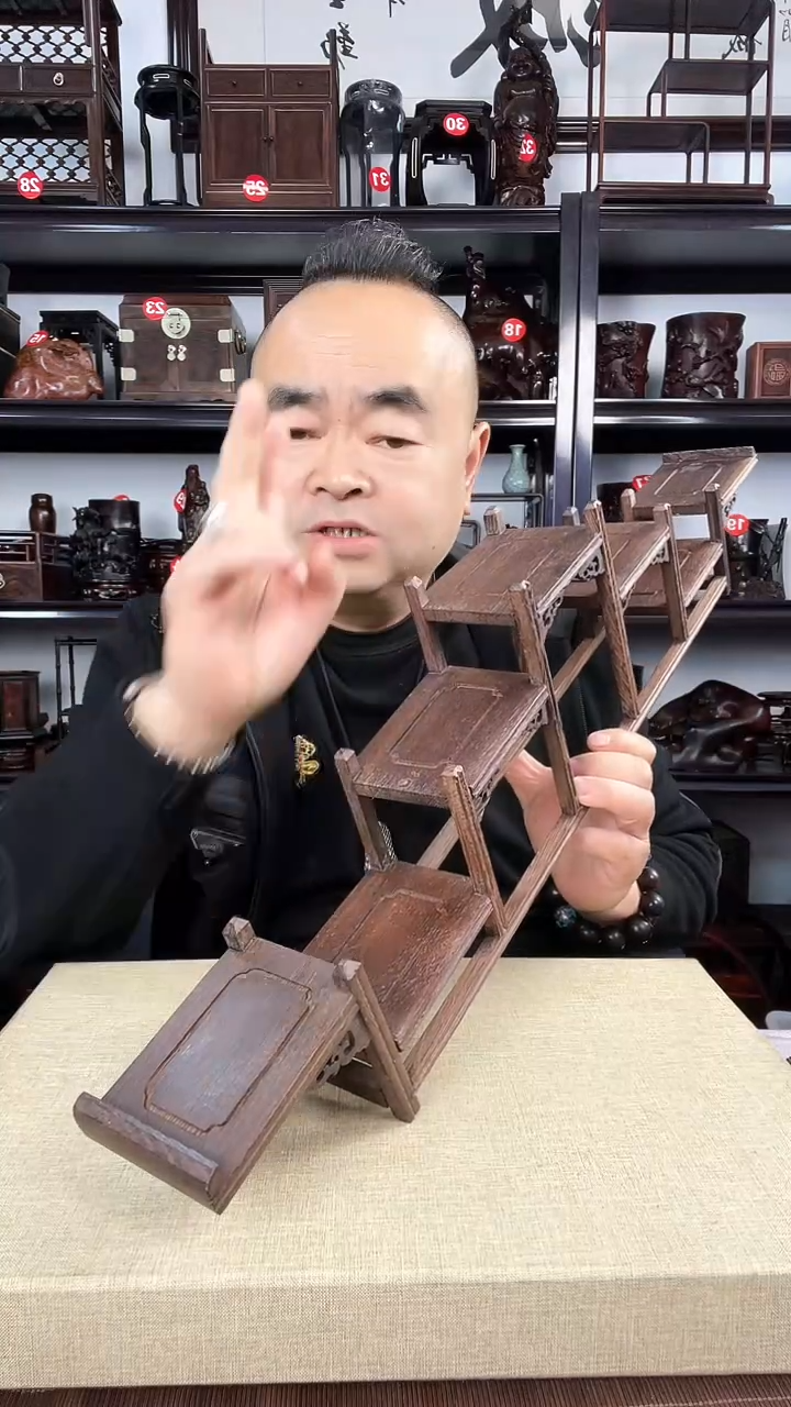 【闪购商品】木瑕疵325老李红木工艺品