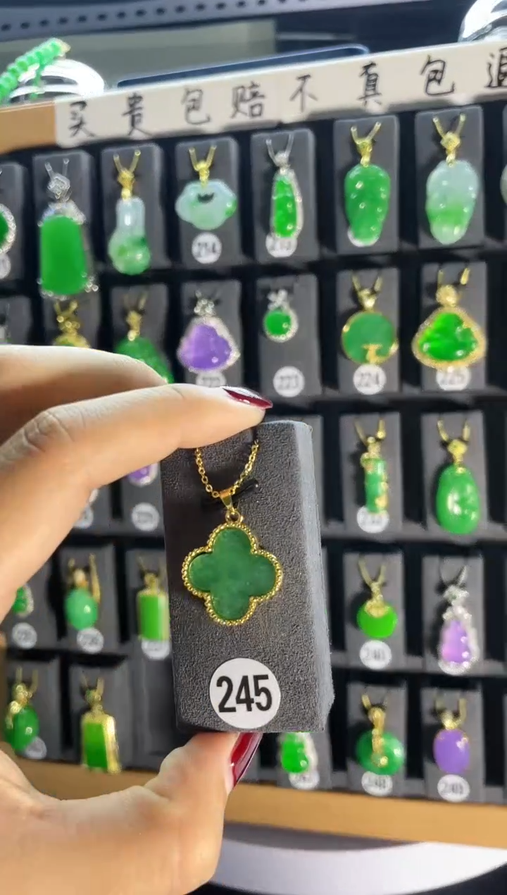 【闪购商品】翡翠耳饰银S925镶嵌245...