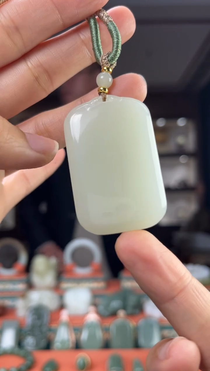 【闪购商品】和田玉颈饰未镶嵌佩佩