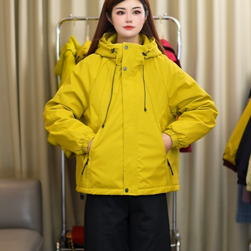 2025秋冬新款加棉加厚休闲减龄洋气保暖显瘦软壳冲锋衣短款【1022】