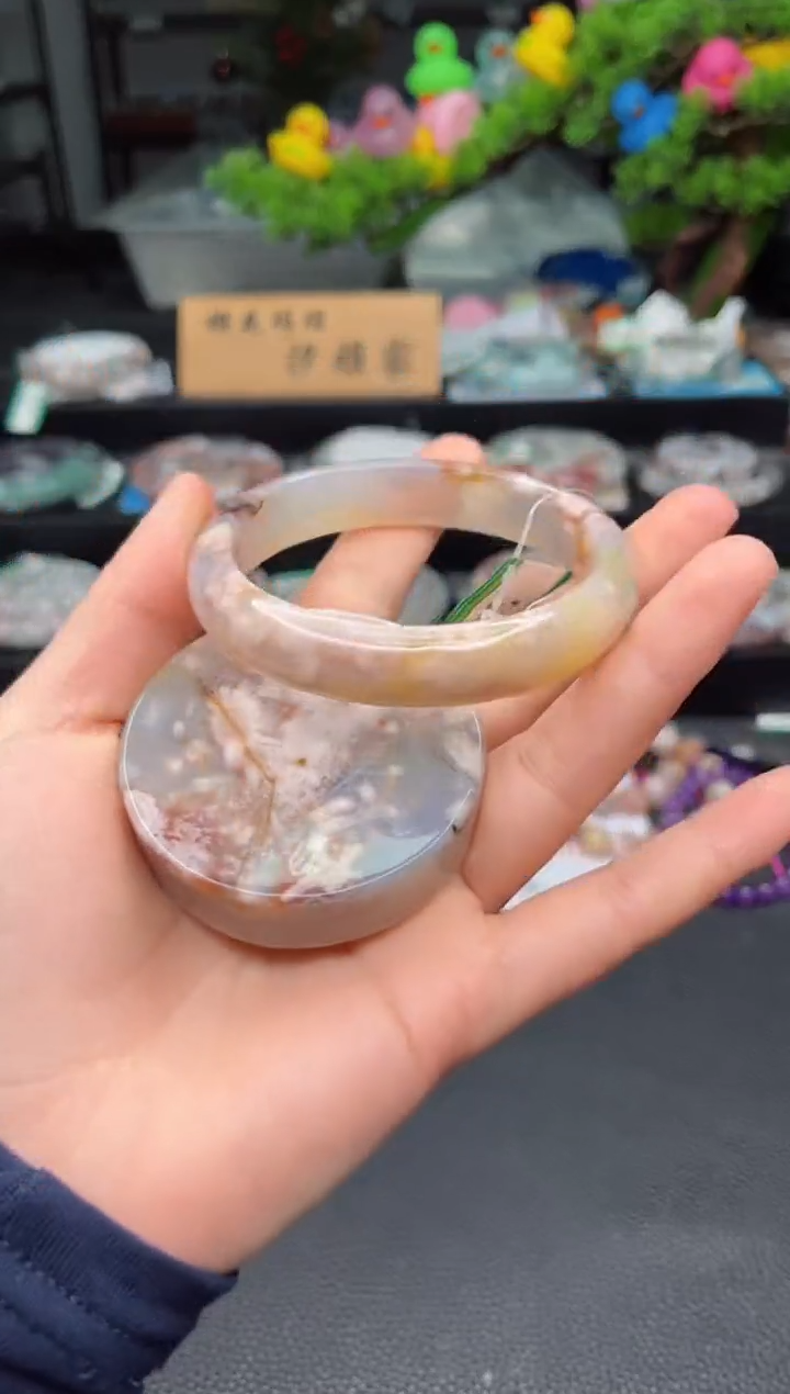 石英质玉未镶嵌手镯60圈口（赠品镯心）3570339