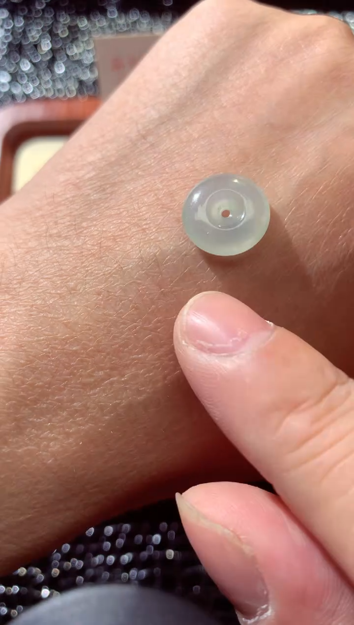 【闪购商品】翡翠颈饰未镶嵌扣