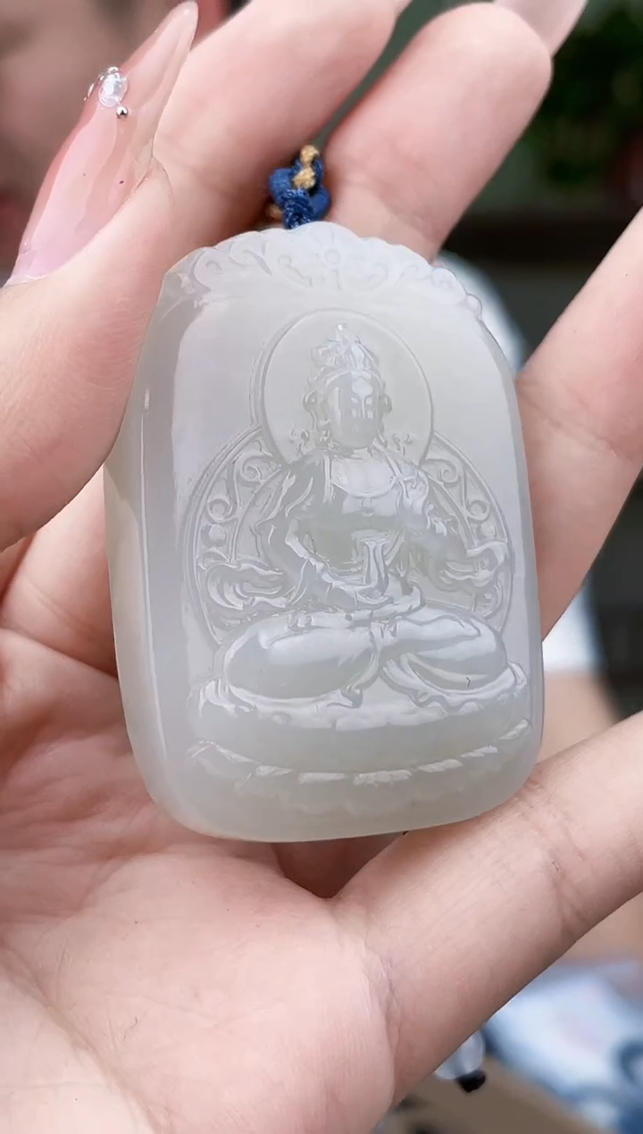 和田玉未镶嵌挂件拍一发一，多样性发货！