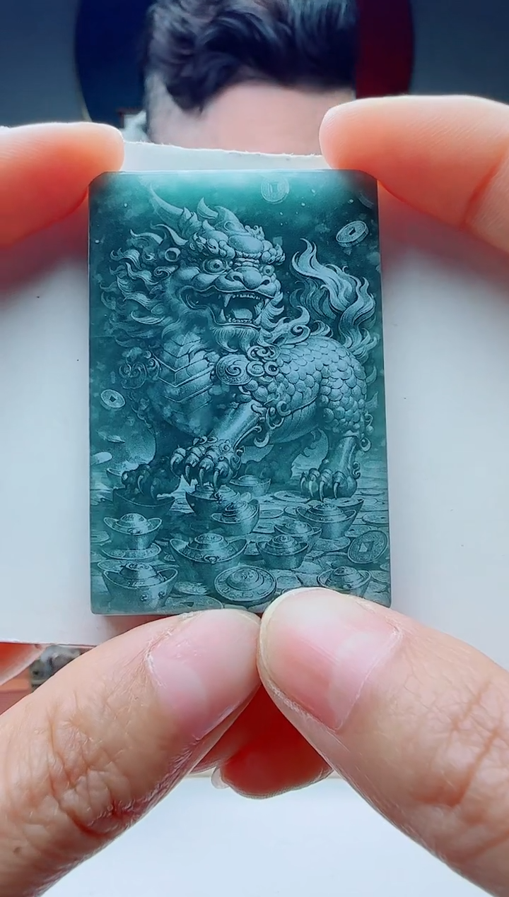 颈饰未镶嵌翡翠多样性发其一