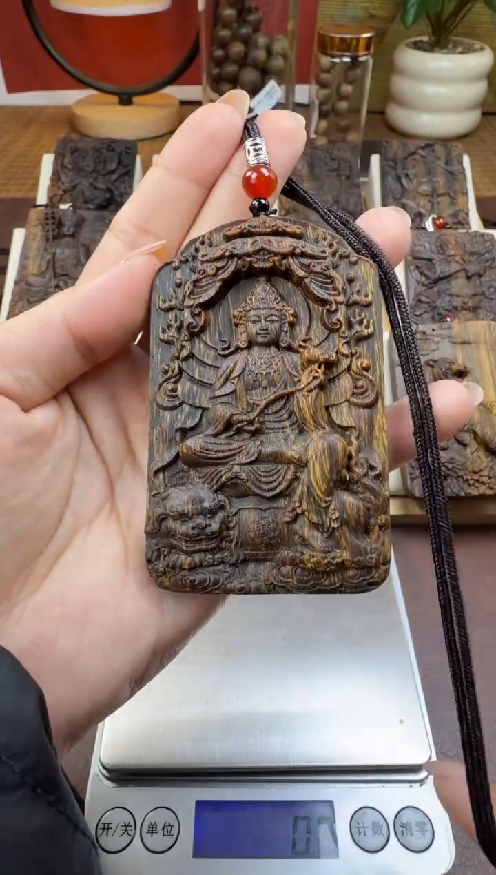 木木雕款芽庄 十二生肖守护   文殊 菩萨8cm 送养香瓶