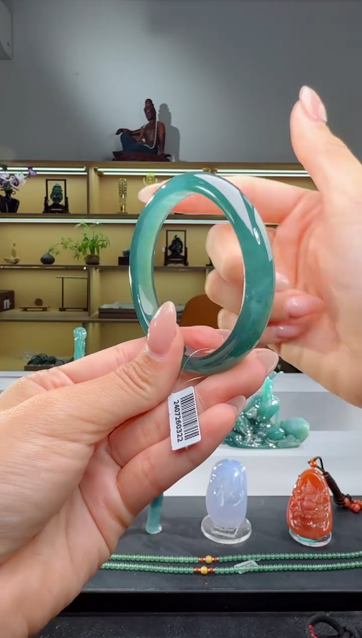 未镶嵌手镯翡翠55.2圈