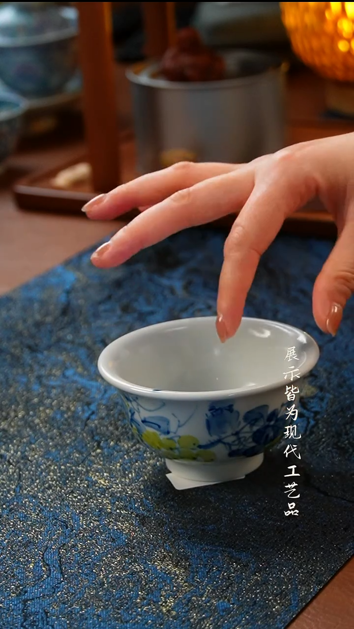 柚也柴窑紫藤花压手