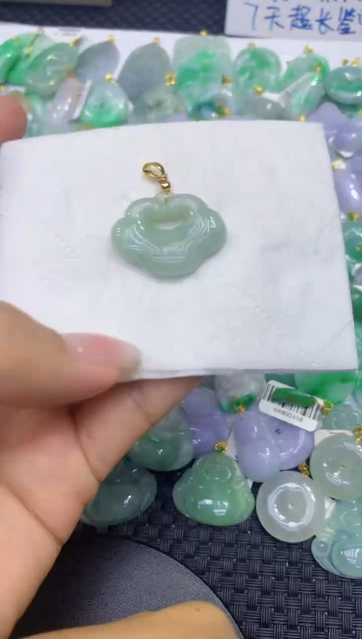 颈饰未镶嵌翡翠天然缅甸A货翡翠