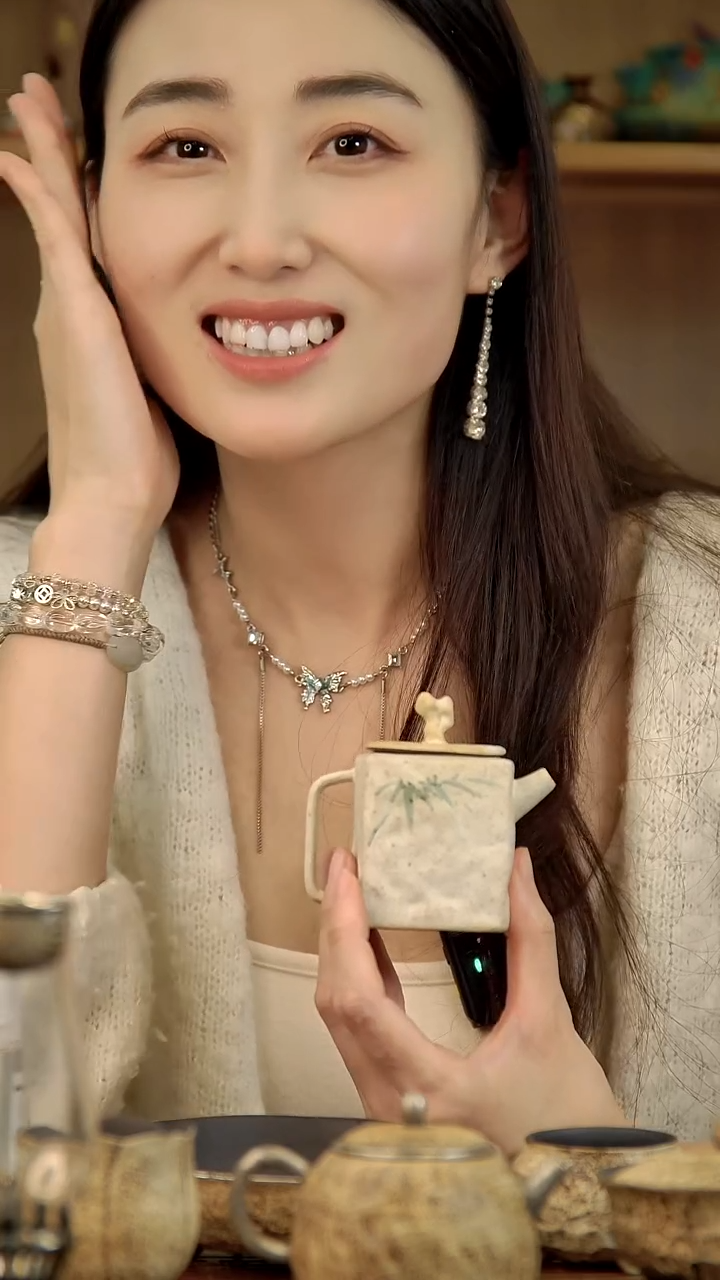 言野手作 落雪手绘四方壶