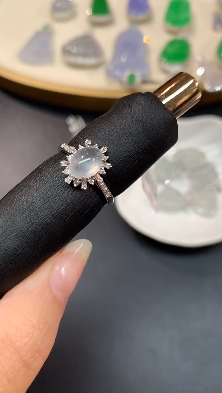 【闪购商品】翡翠戒指18K金镶嵌A453多样性发一件|3999