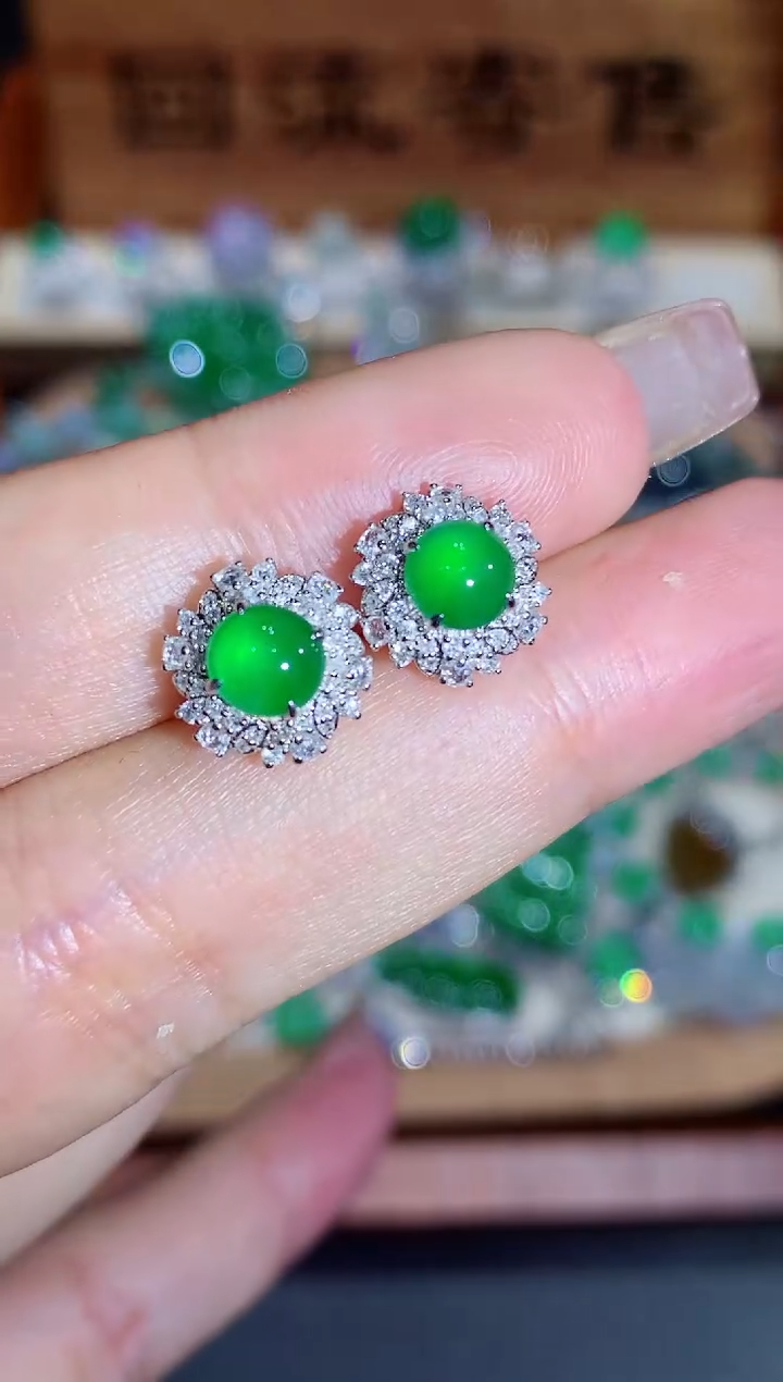 【闪购商品】翡翠未镶嵌耳饰多人多样性随机发货1件