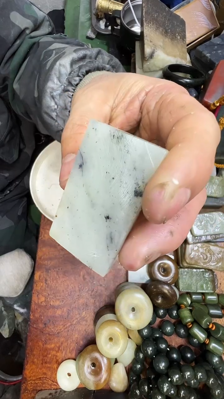 未镶嵌和田玉珠宝半成品1