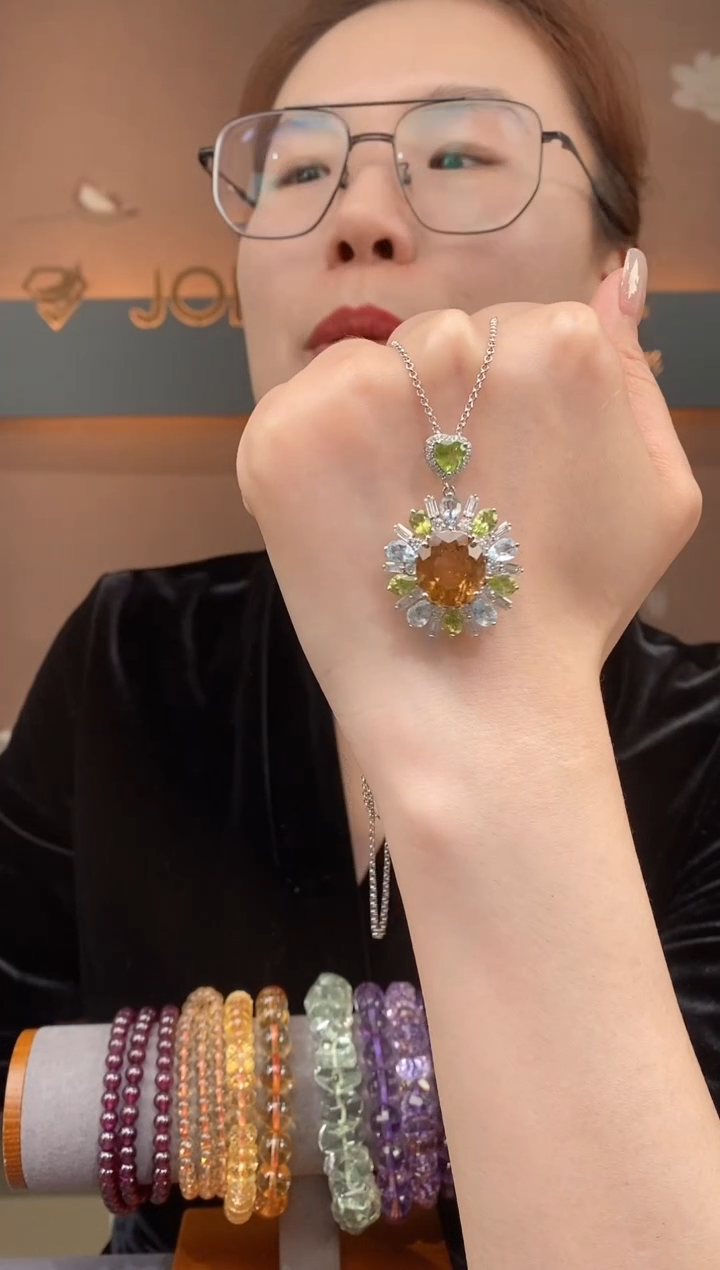 【闪购商品】黄晶吊坠银S925镶嵌黄晶吊坠