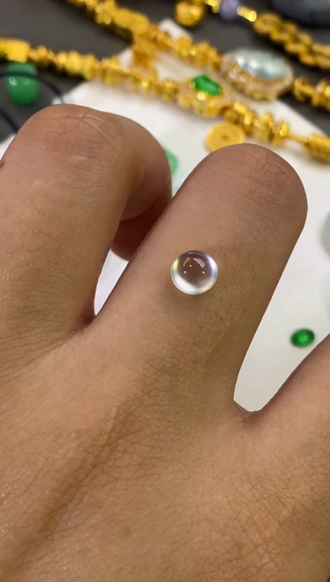 未镶嵌裸石翡翠龙石种蛋面