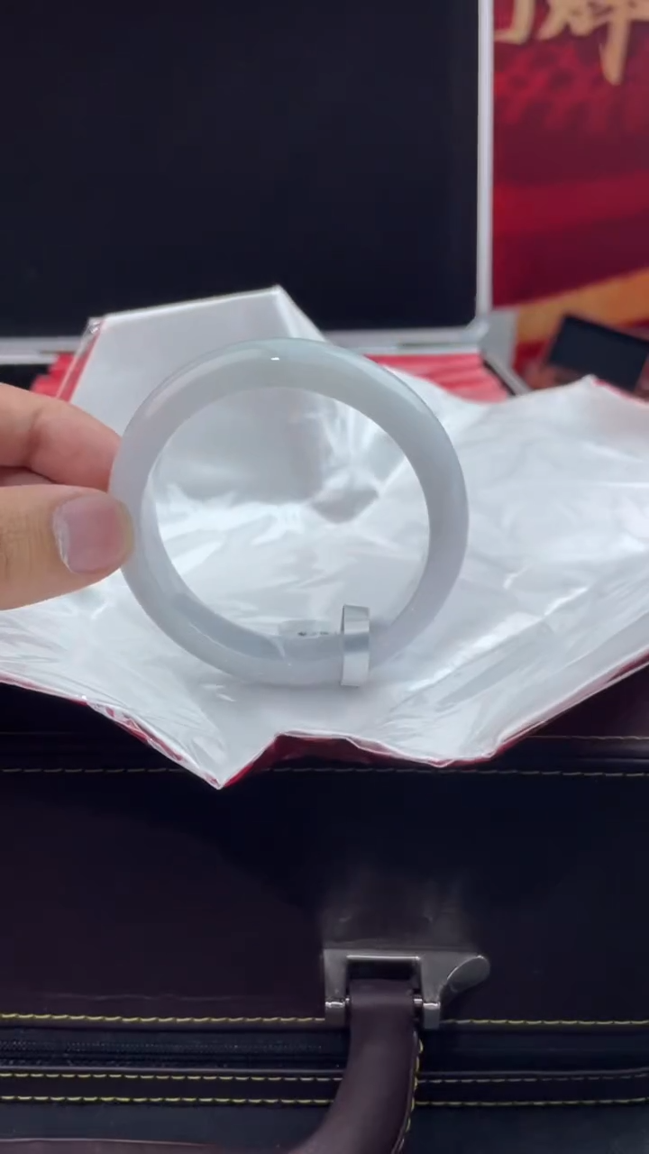 【闪购商品】翡翠手镯未镶嵌14翡翠手镯