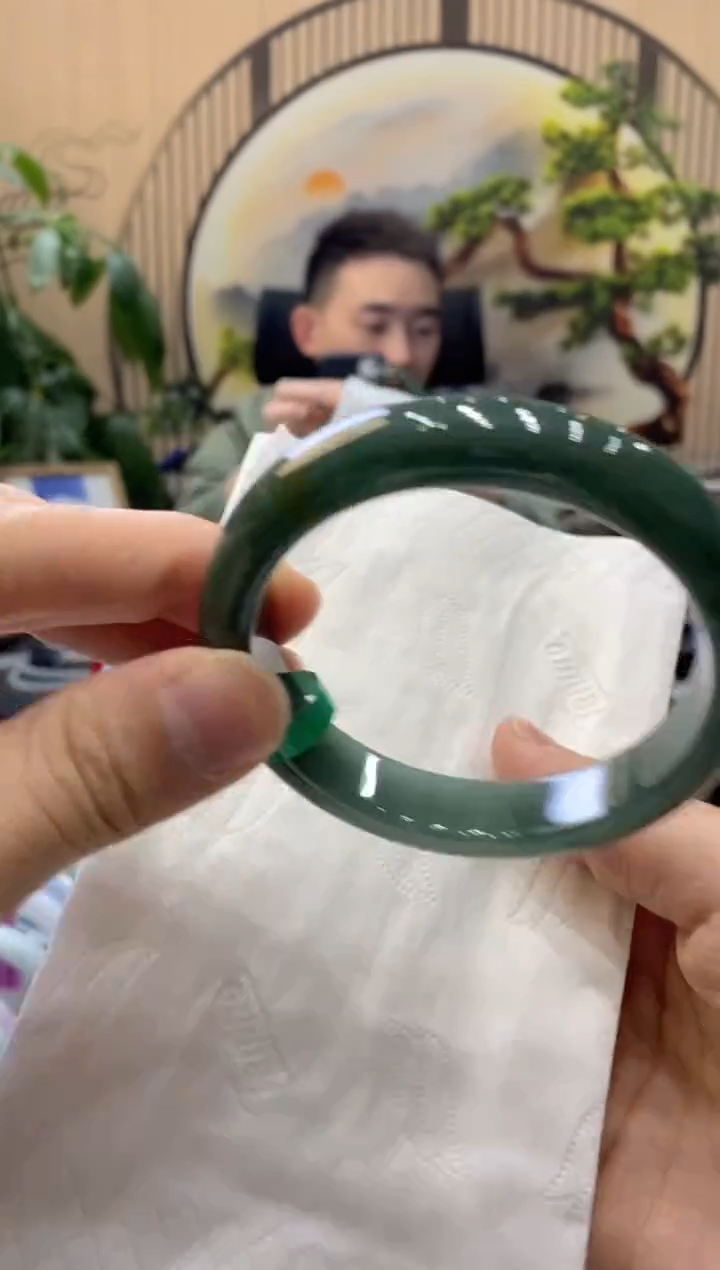 【闪购商品】翡翠手镯未镶嵌000009176