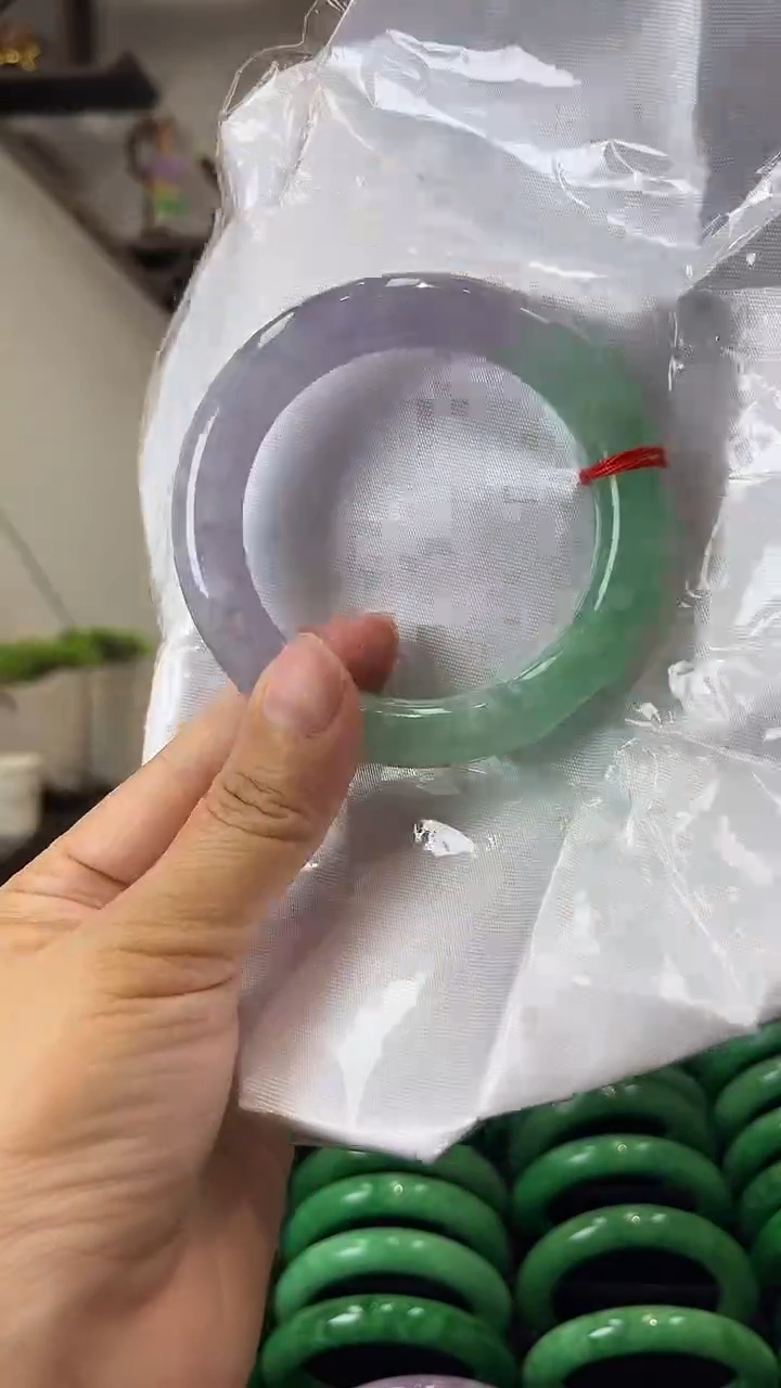 【闪购商品】砖雕a60 圈口58.5 独货手镯