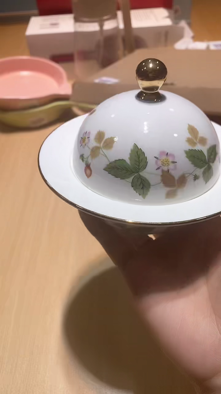 【闪购商品】瓷片锅碗瓢盆一件不剩