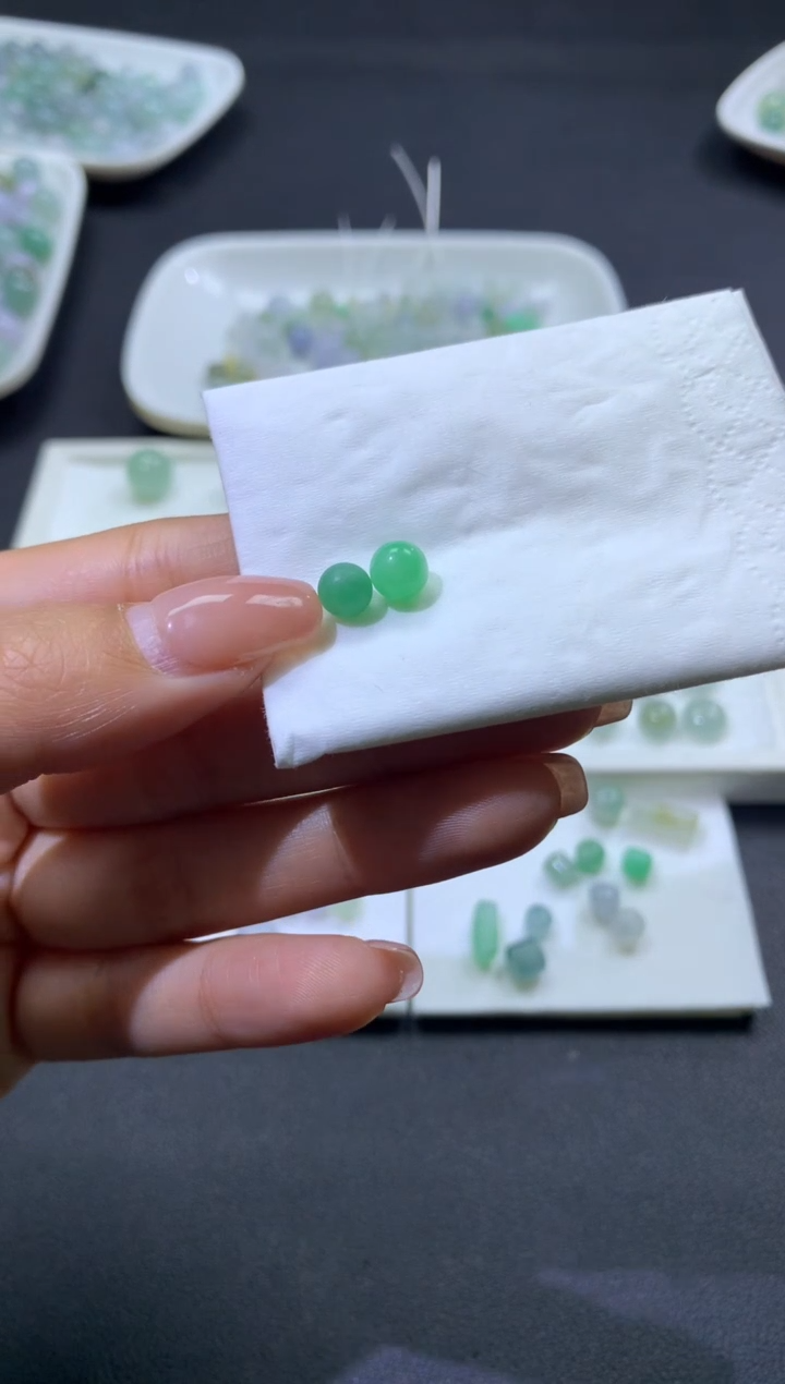 【闪购商品】定制翡翠未镶嵌珠13