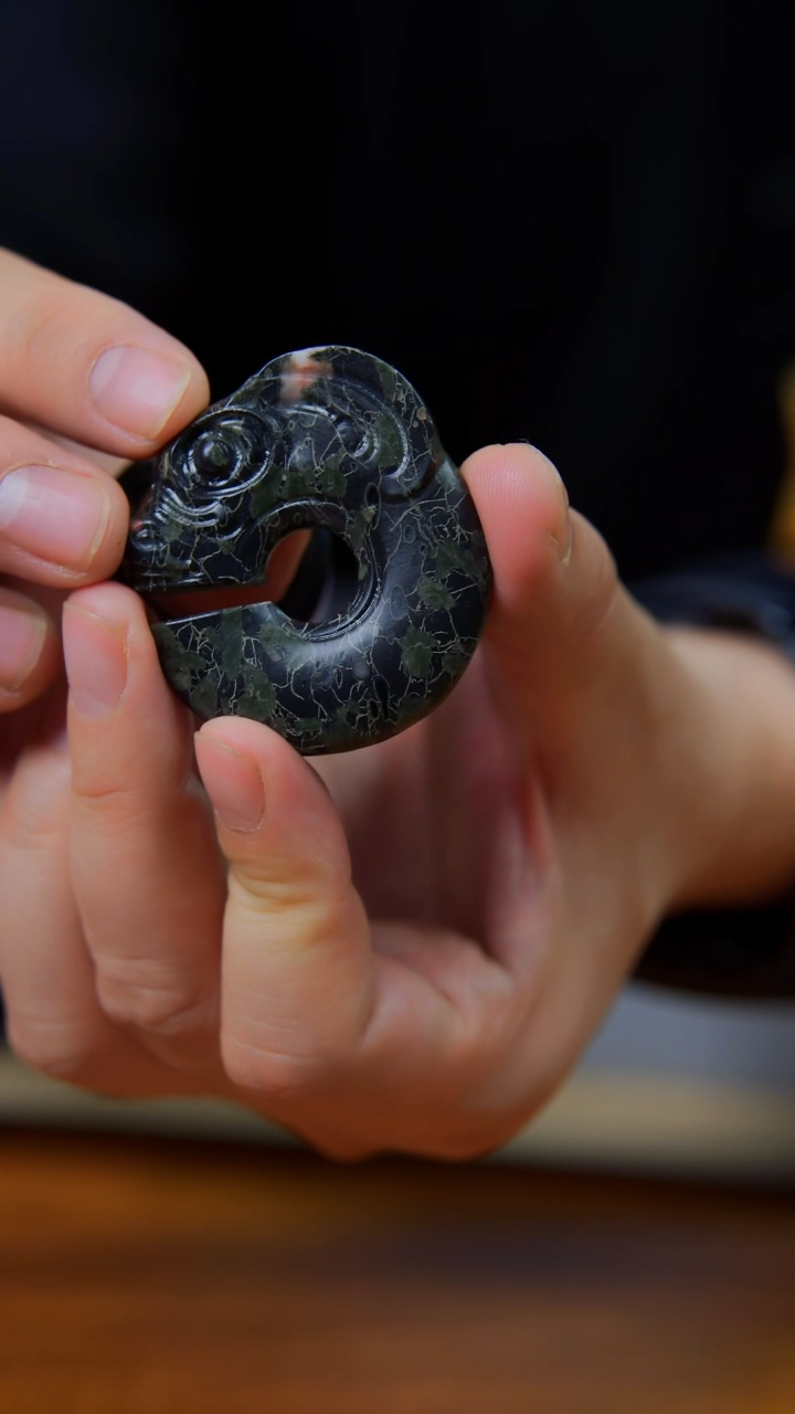 133梅花玉，安山玉一物一拍