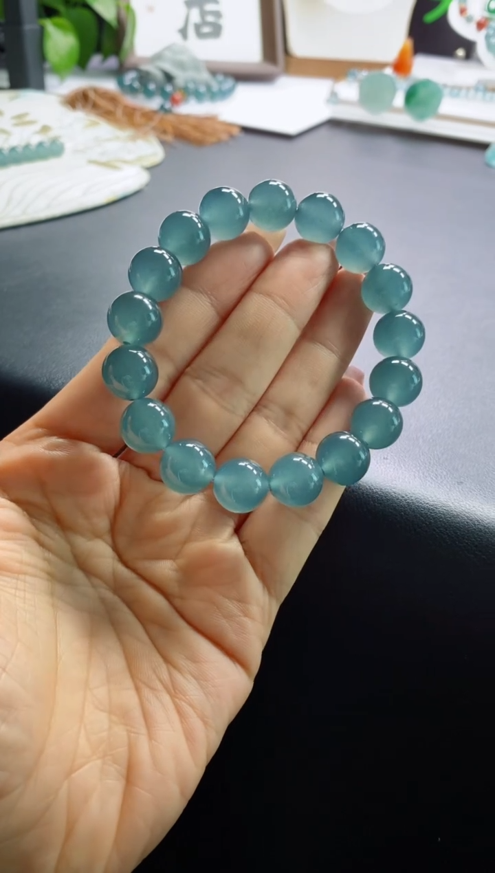 颈饰未镶嵌翡翠自**祥0484008623（298*17颗）卡12左右