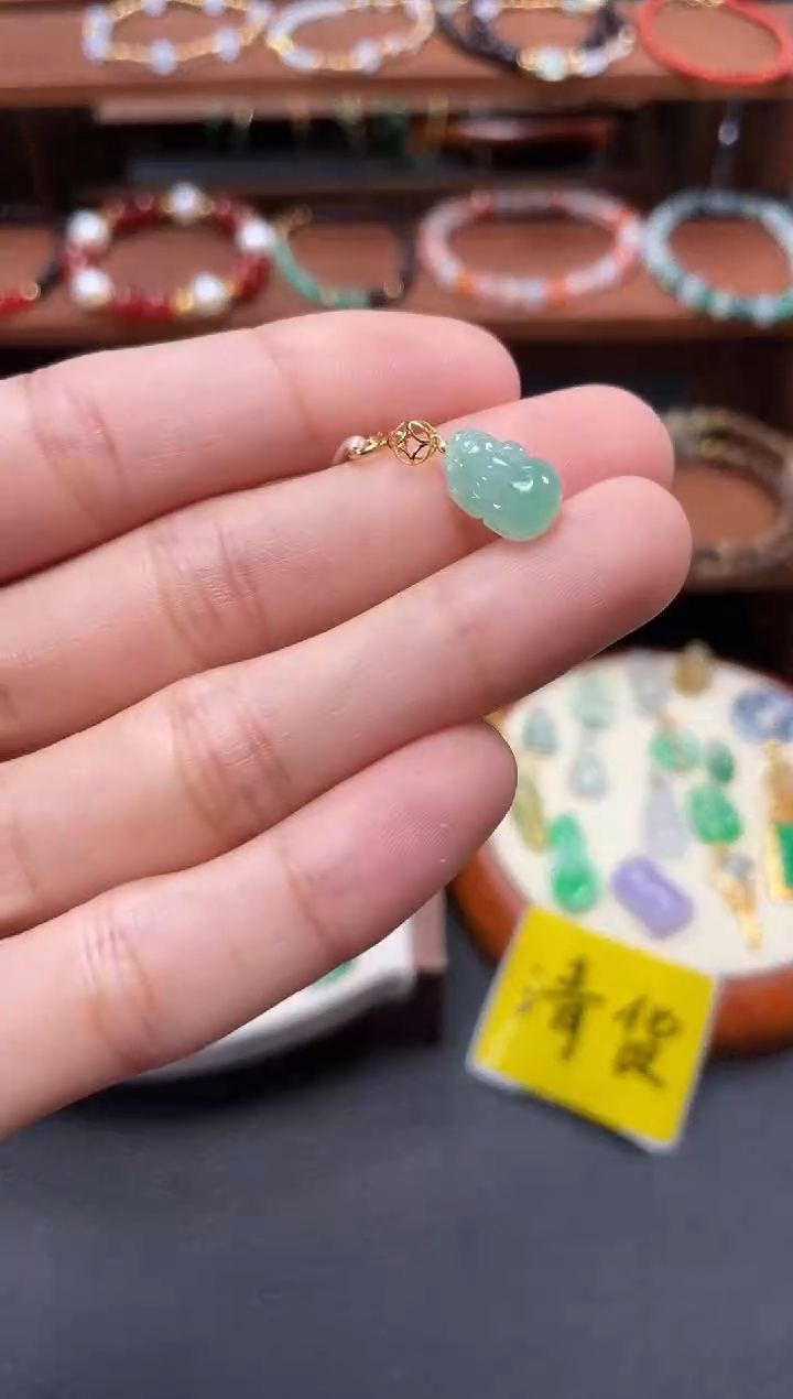 【闪购商品】翡翠吊坠(不含链)18K金镶嵌一个  JK478