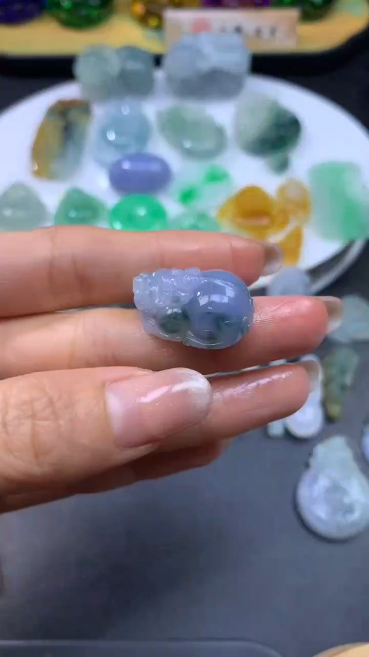 【闪购商品】定制翡翠未镶嵌翡翠