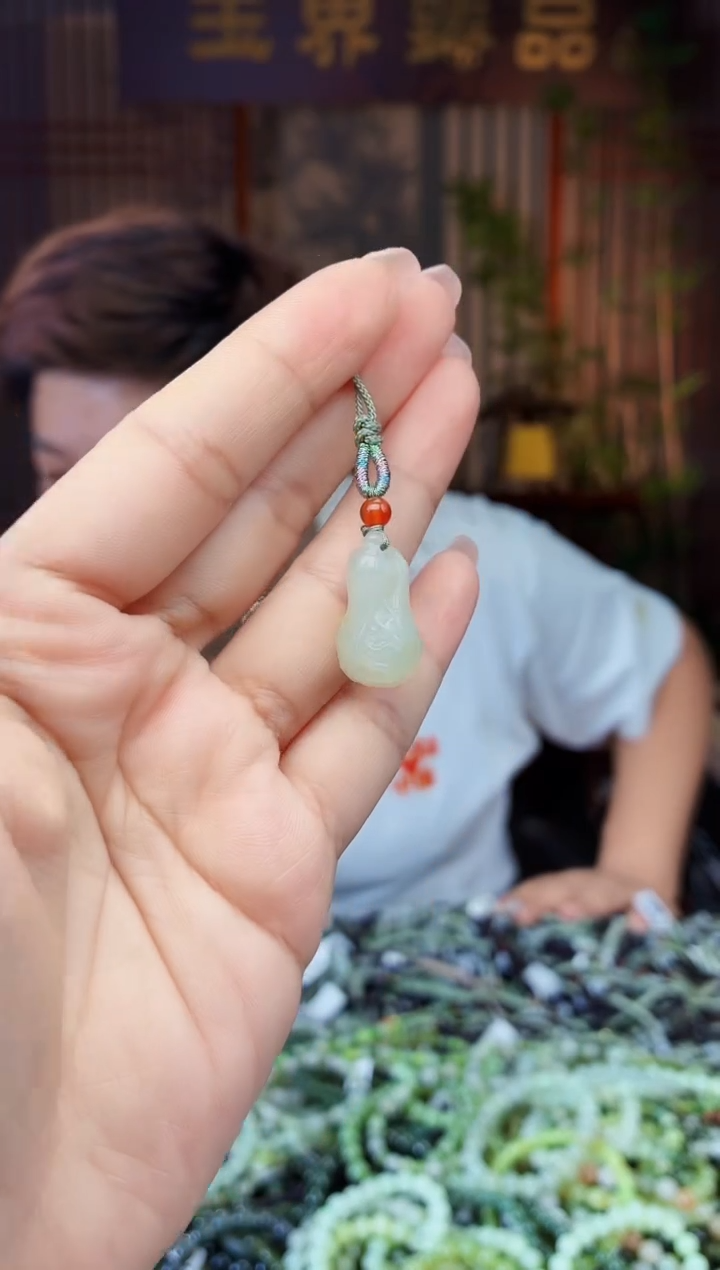 和田玉未镶嵌颈饰多样性发货拍一发一