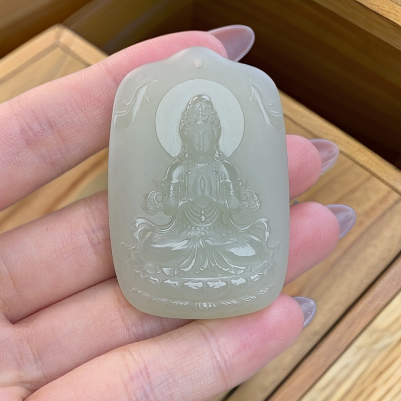 和田玉山水观音牌