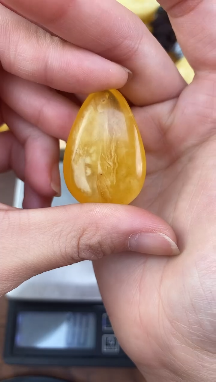 裸石琥珀未镶嵌天然蜜蜡琥珀