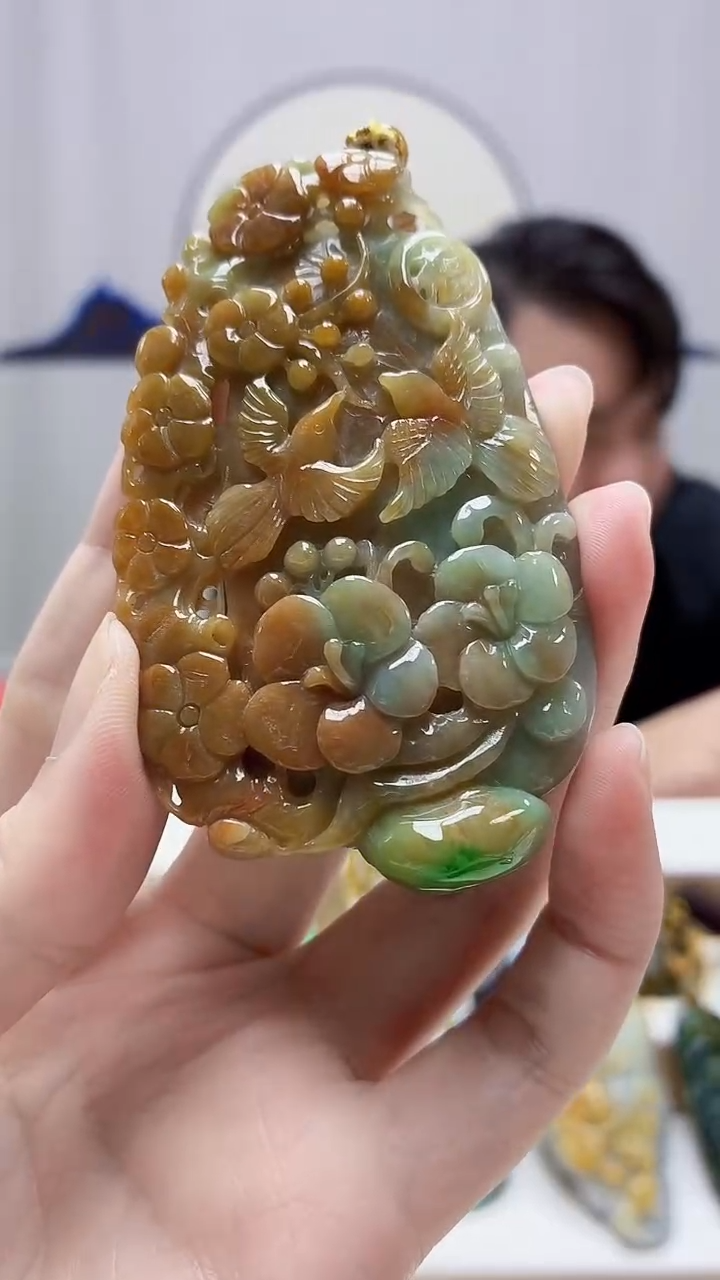 未镶嵌定制翡翠5060zm-毛货挂件102