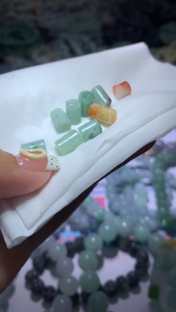 【闪购商品】翡翠挂件未镶嵌CXX011820