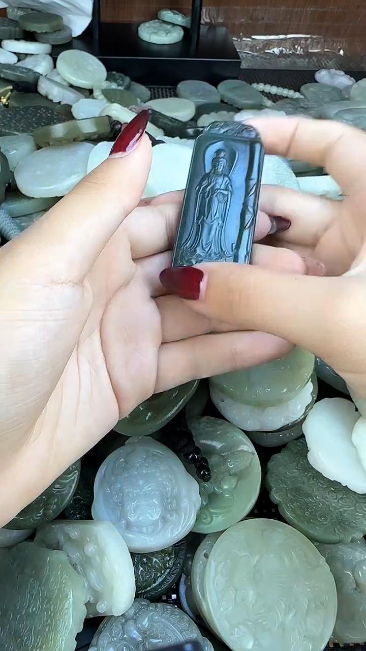 吊坠(不含链)未镶嵌和田玉1