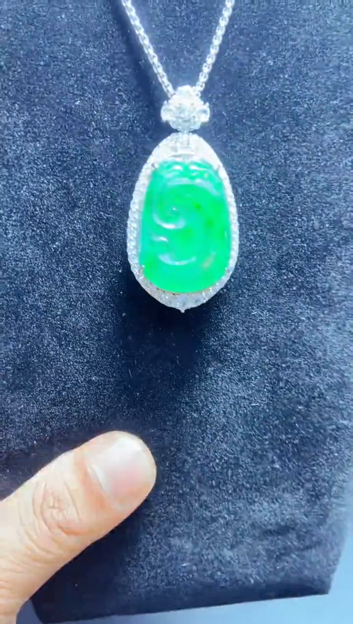 【闪购商品】定制翡翠未镶嵌多样性发货1001536117