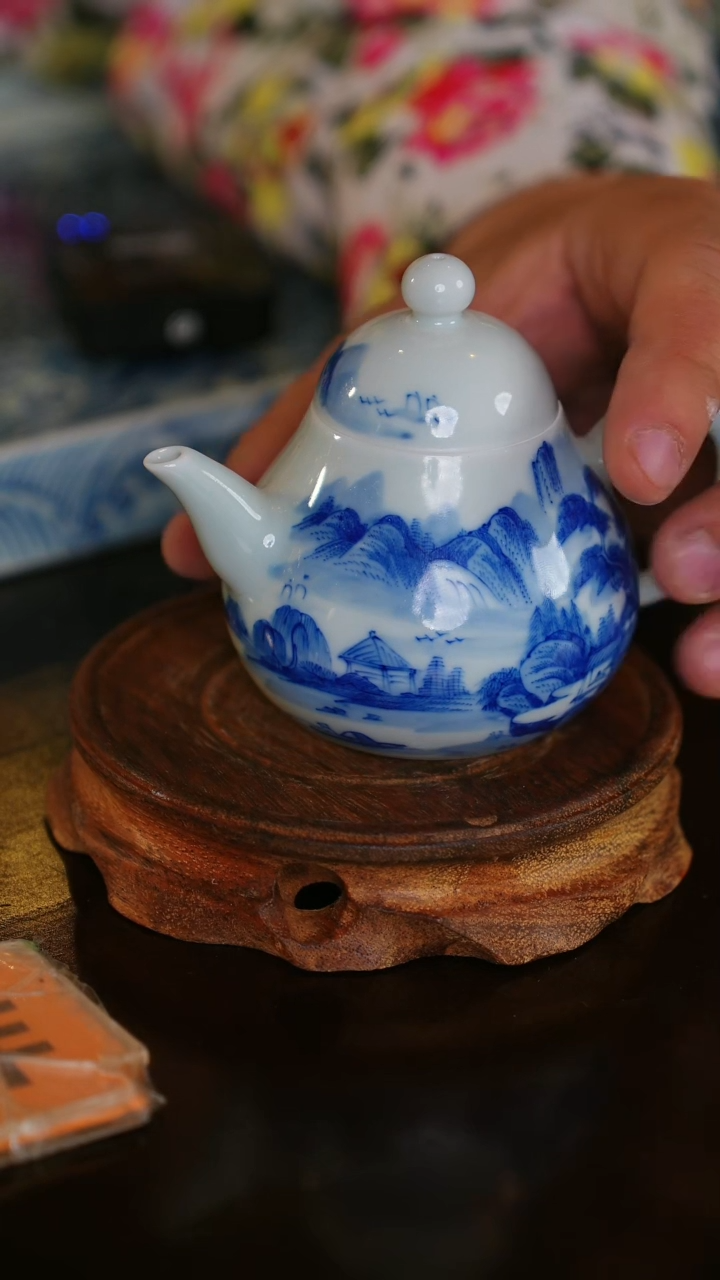 三代制瓷传承，重现传统美器三代制瓷传承，重现传统美器