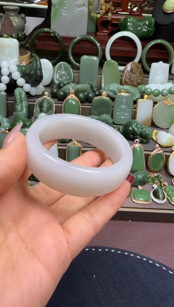 【闪购商品】和田玉【宏钰0203】81未镶嵌 