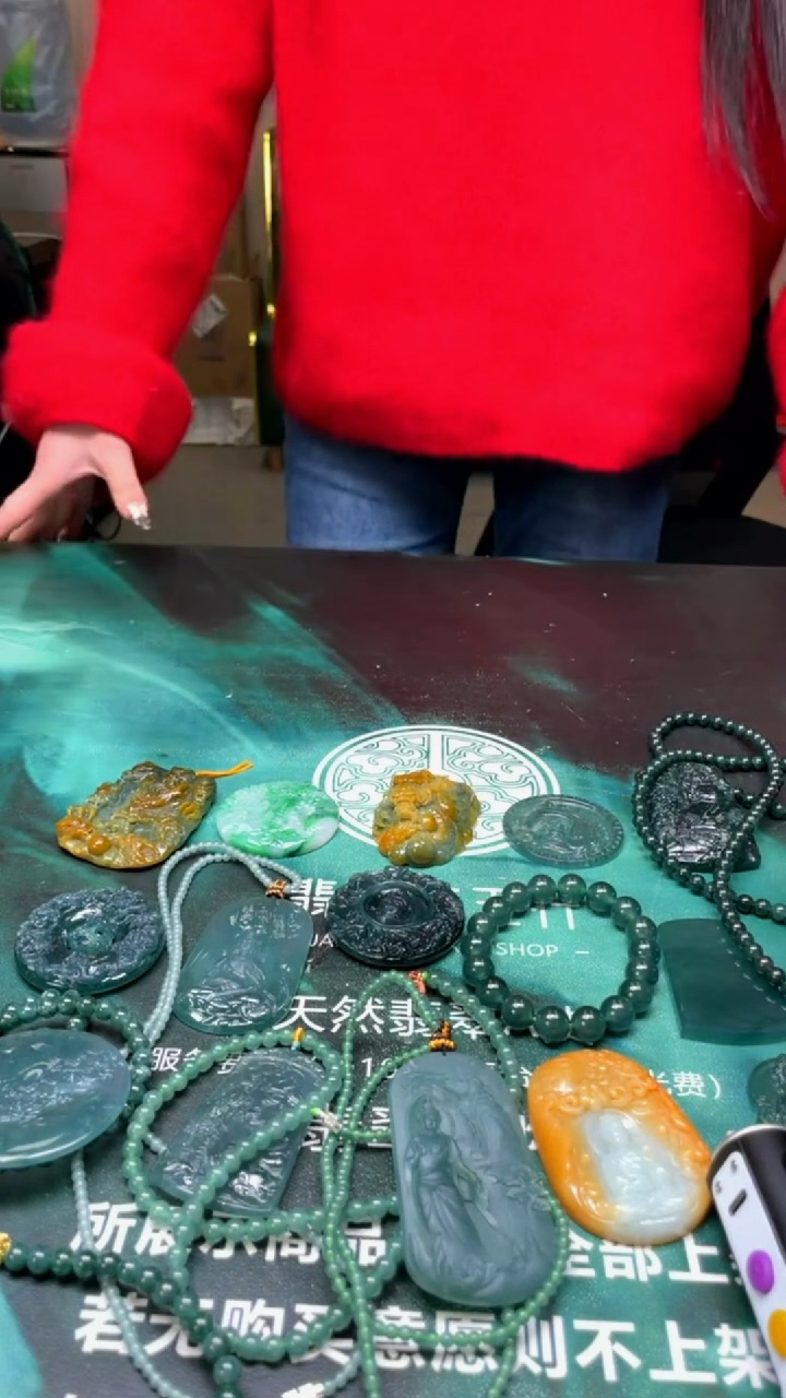 【闪购商品】定制翡翠未镶嵌毛货-不退不换-