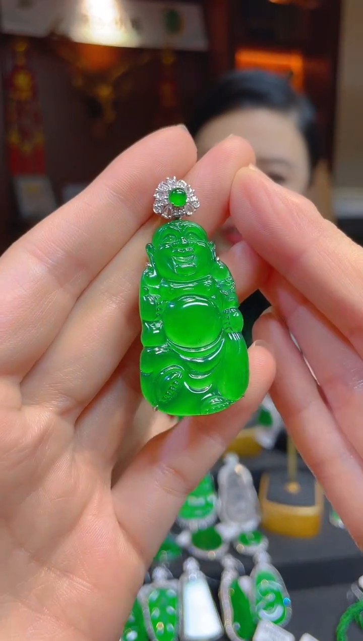 【闪购商品】翡翠颈饰18K金镶嵌118756天然A货翡翠布袋佛